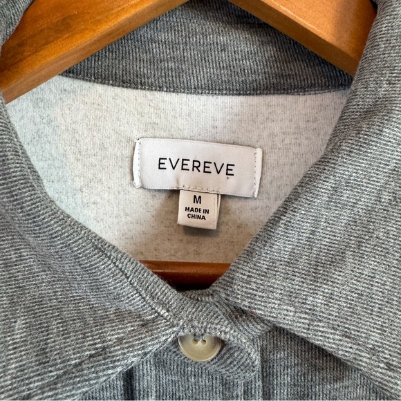 Evereve Women’s Gray Ruby Soft Brushed Button Down Shacket Top Size Medium - Picture 6 of 11